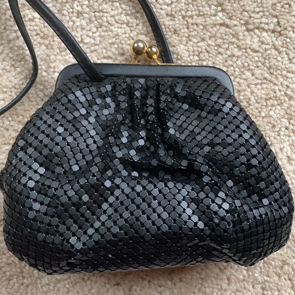 Whiting and Davis small crossbody bag - Picture 3 of 10